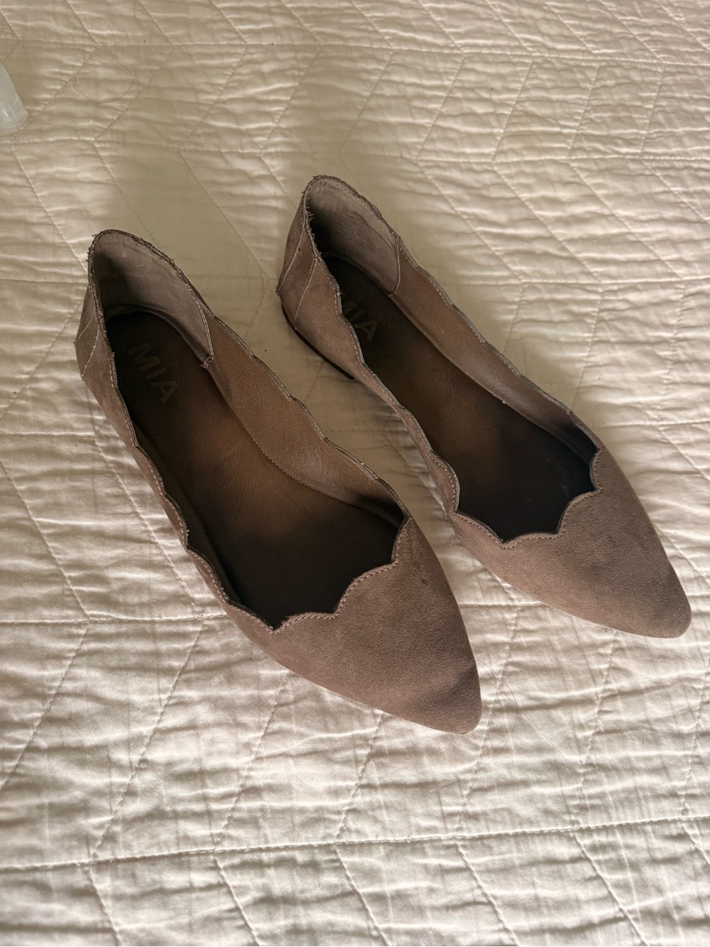 MIA Taupe Scalloped Pointed-Toe Flats